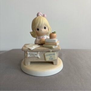 Precious Moments “You’re Just Perfect In My Book” 1997 #320560